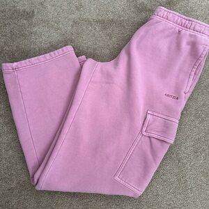 Aritzia Cozy Sweatfleece Mega Cargo Sweatpants